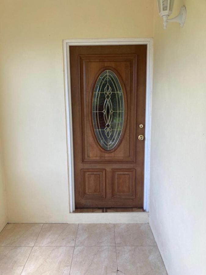 Mount Nesbit Stunning 2-Bed Apartment In Grand Roy Grenada מראה חיצוני תמונה